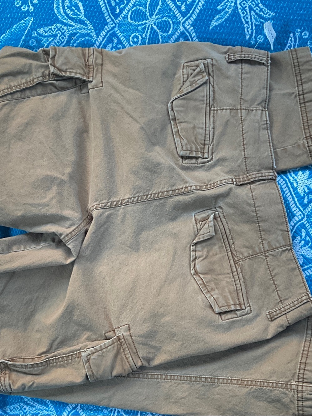Old Navy Lived-In Straight Cargo Pants Built-In Flex Tan Khaki Mens Size 34x32 - Picture 8 of 8